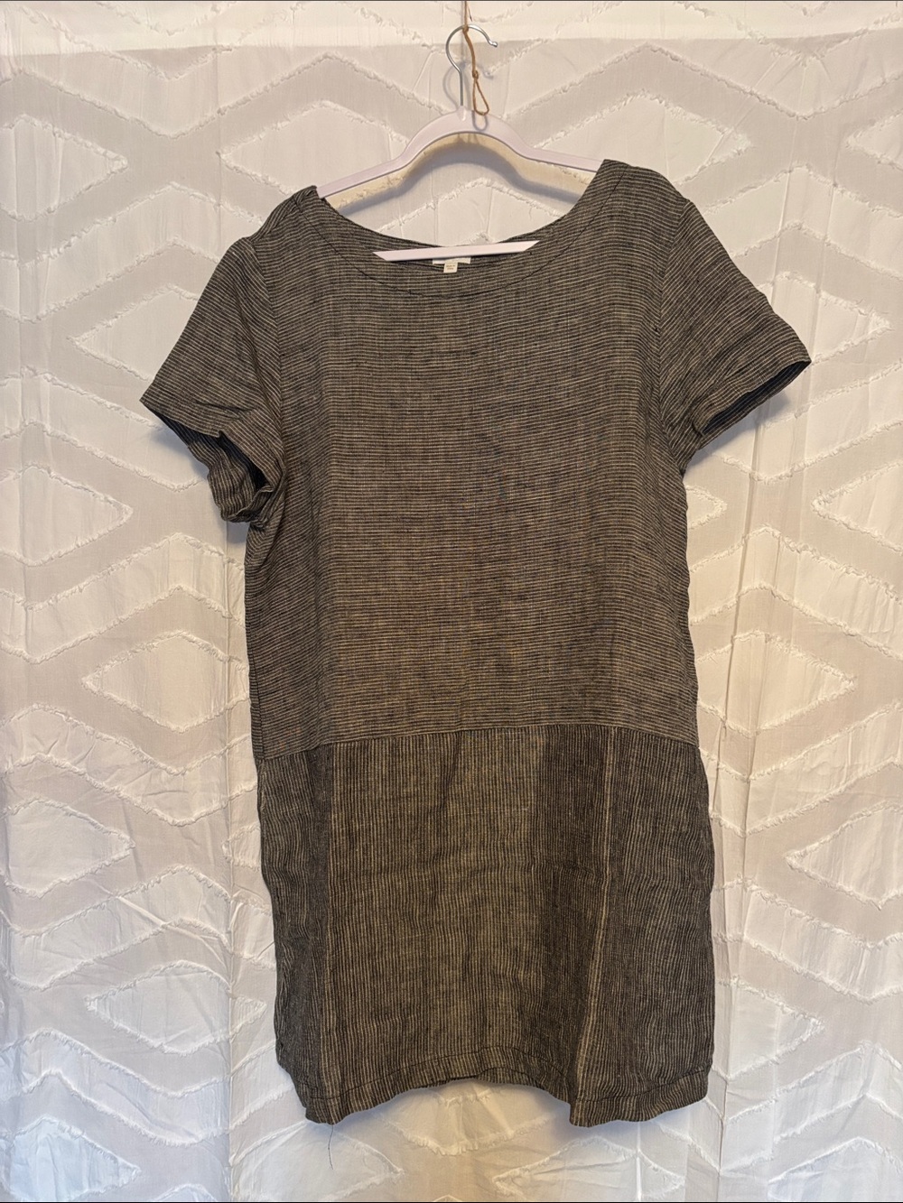 Short Sleeve Two-Tone Gray Tunic Dress